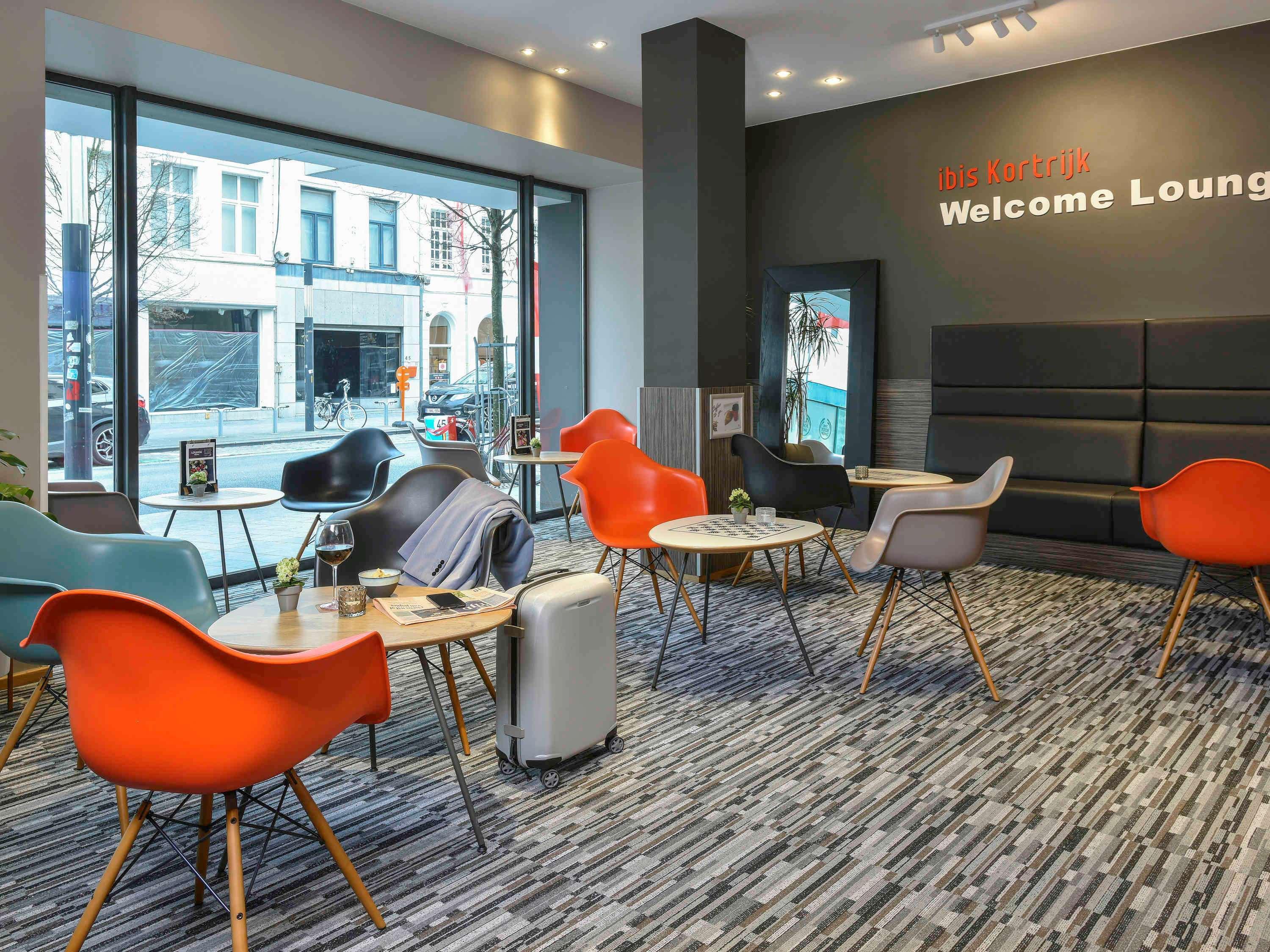 Ibis Kortrijk Centrum Bagian luar foto