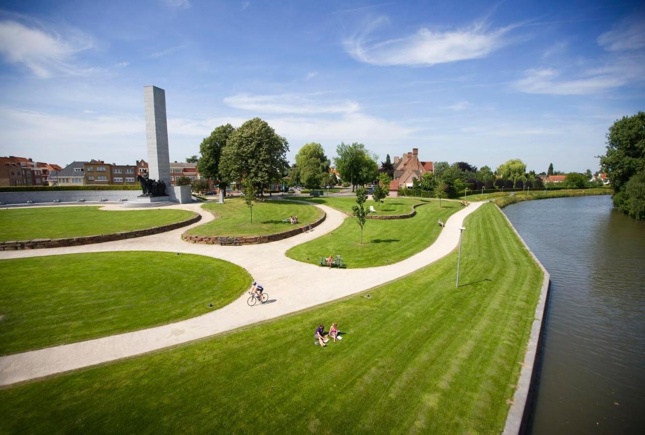 Ibis Kortrijk Centrum Bagian luar foto